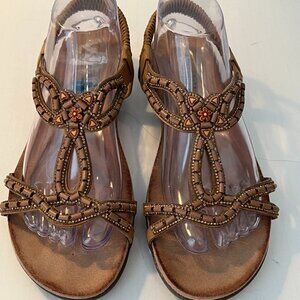 Patrizia By Spring Step Brown Faux Leather Beaded Sandals Women's Size 10 / 41